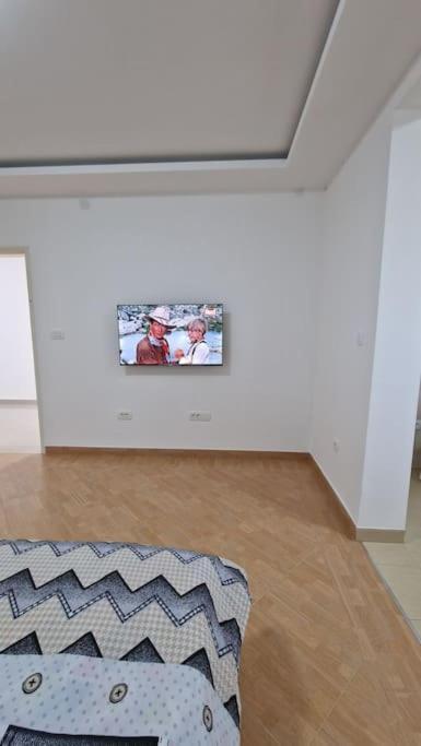 Apartman Tolosi Ποντγορίτσα Εξωτερικό φωτογραφία