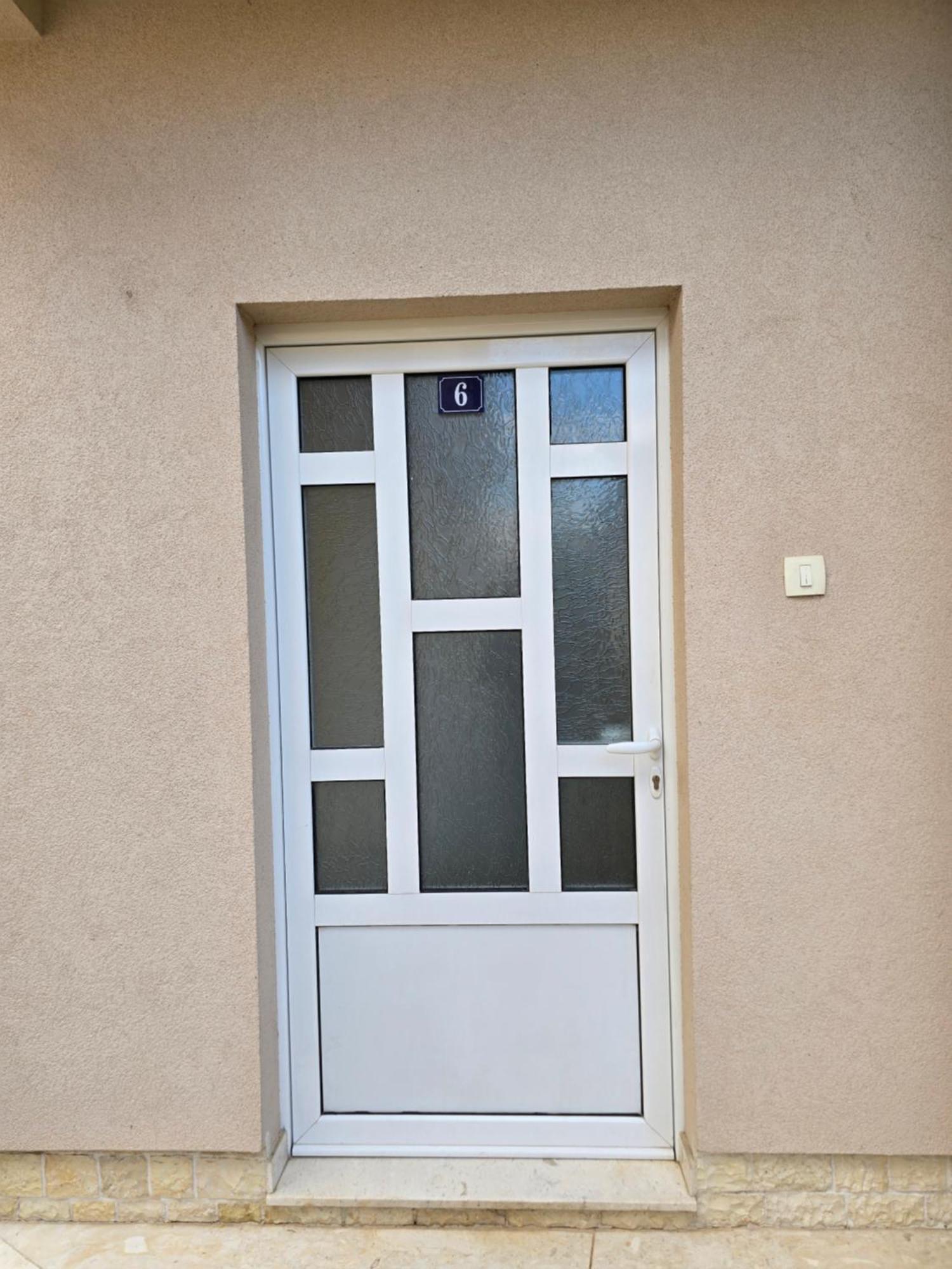 Apartman Tolosi Ποντγορίτσα Εξωτερικό φωτογραφία
